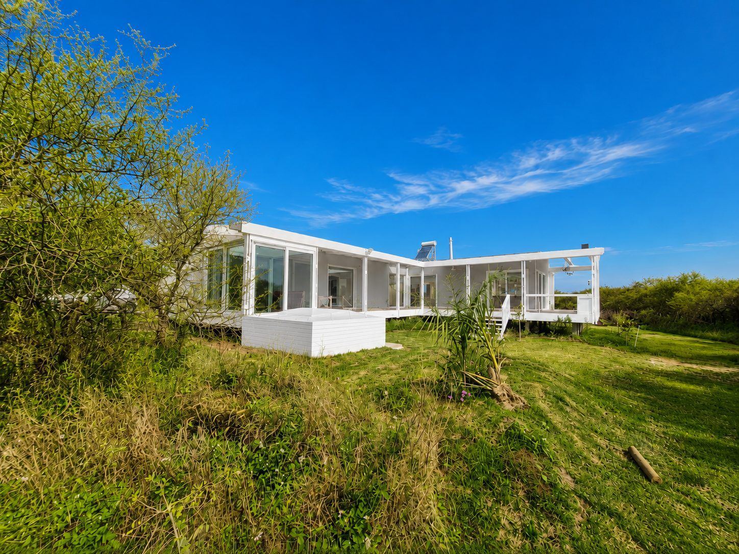 Casa AyB, vivienda unifamiliar sustentable en Gualeguaychú, Entre Ríos — foto 5 de 11. Proyecto del Arq. Germán Vázquez