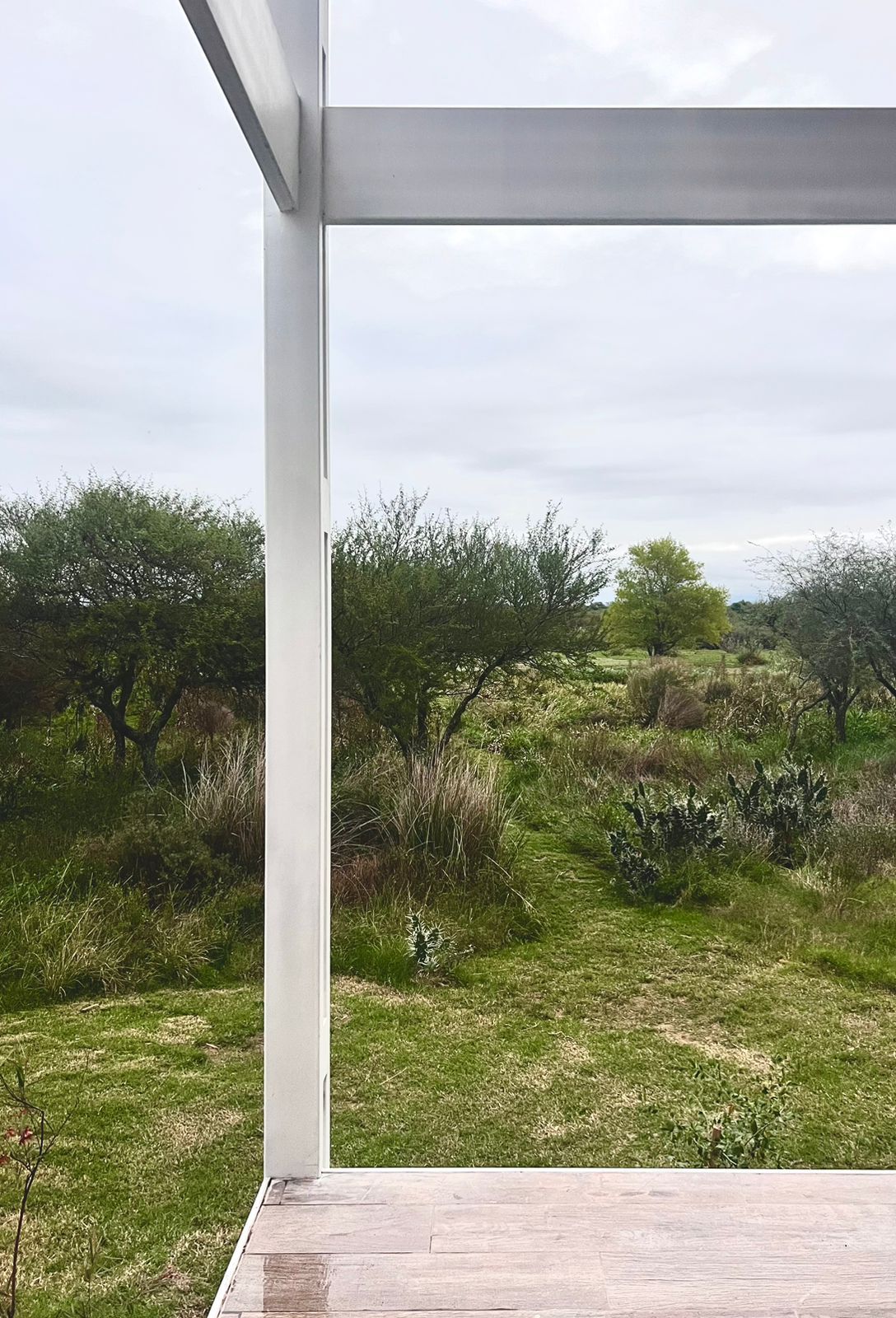 Casa AyB, vivienda unifamiliar sustentable en Gualeguaychú, Entre Ríos — foto 6 de 11. Proyecto del Arq. Germán Vázquez