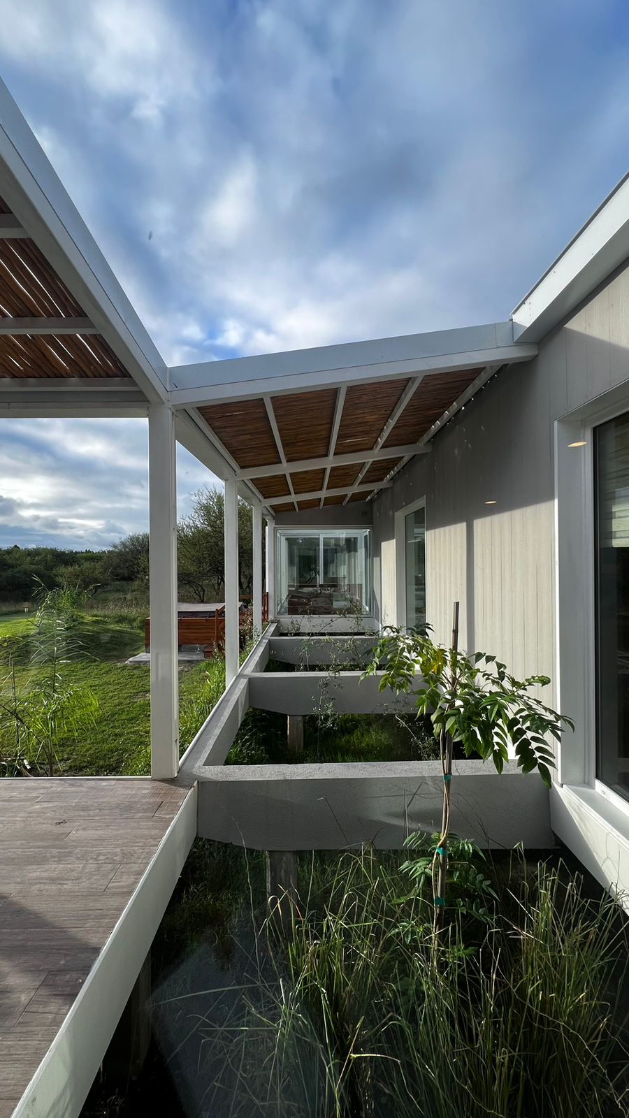 Casa AyB, vivienda unifamiliar sustentable en Gualeguaychú, Entre Ríos — foto 9 de 11. Proyecto del Arq. Germán Vázquez